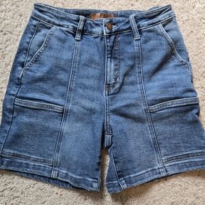 Judy Blue Denim Shorts Size Medium